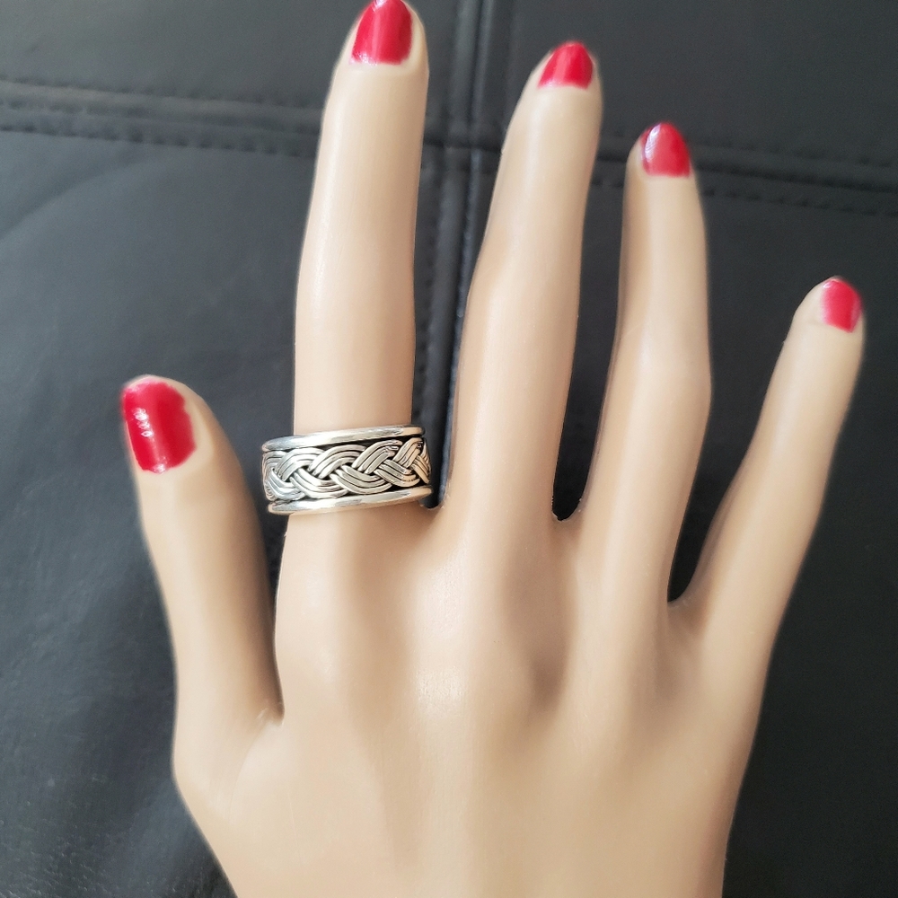 Sterling silver 925 ring made in Mexico